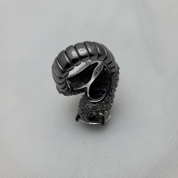 Fashion Rings - Picture 6 of 10